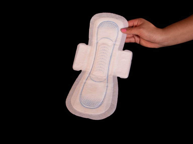 Clean & Secure Overnight Ultra Thin Pads with Wings